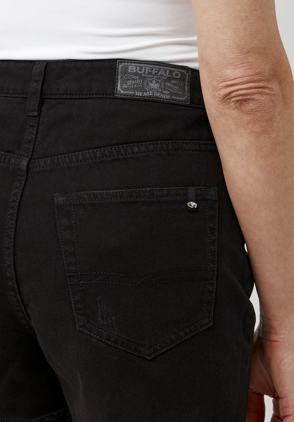 Super High Rise Joanna Frayed Shorts - BL15913 - Image 5